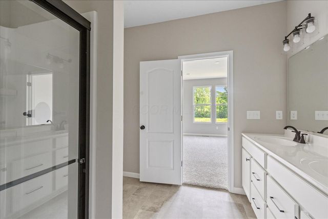 1233 Heathgate Way, Fairborn, OH 45324