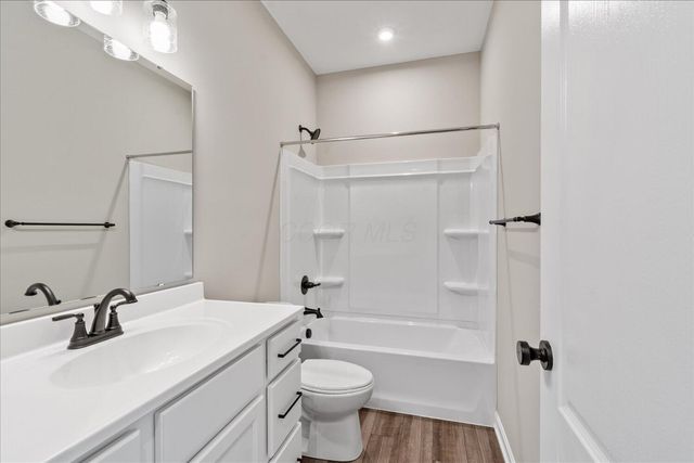 1233 Heathgate Way, Fairborn, OH 45324
