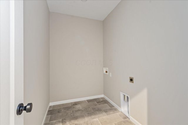 1233 Heathgate Way, Fairborn, OH 45324