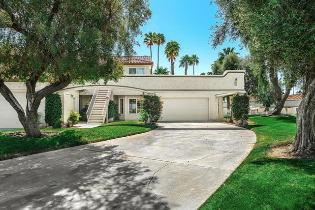618 Vista Lago Circle N, Palm Desert, CA 92211