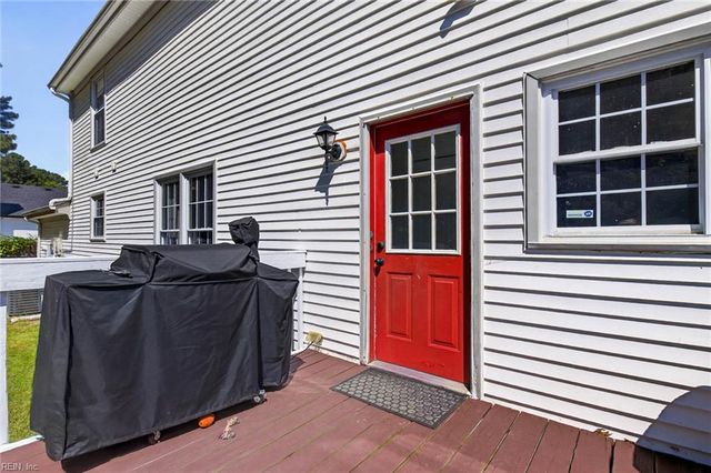 811 Haskins DR, Suffolk, VA 23434