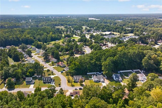 811 Haskins DR, Suffolk, VA 23434