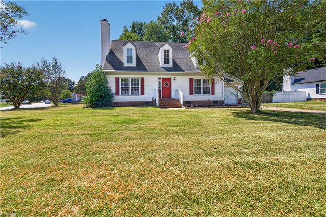 811 Haskins DR, Suffolk, VA 23434