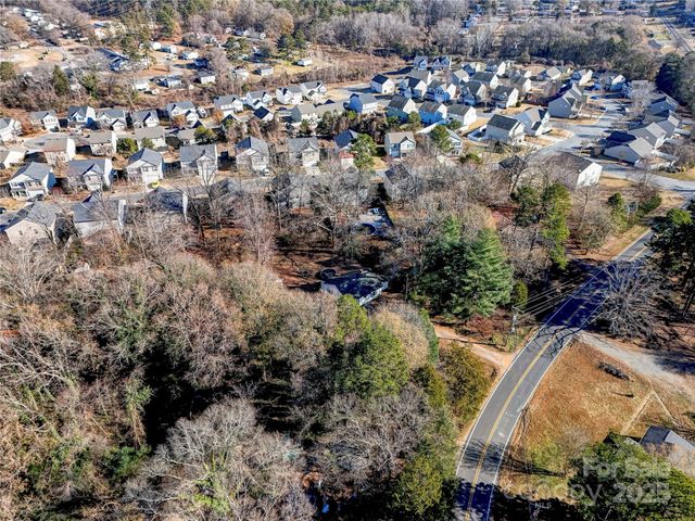 204 Robinson Clemmer Road, Dallas, NC 28034