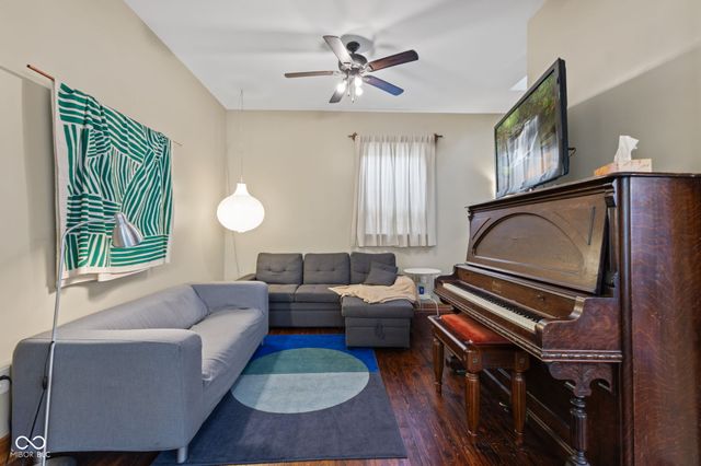 1920 S Woodlawn Avenue, Indianapolis, IN 46203