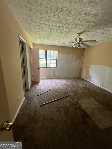 1077 Walnut Creek Lane, Jonesboro, GA 30238