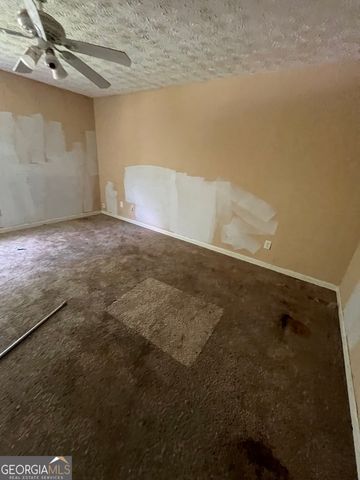 1077 Walnut Creek Lane, Jonesboro, GA 30238