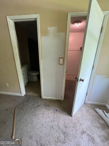 1077 Walnut Creek Lane, Jonesboro, GA 30238