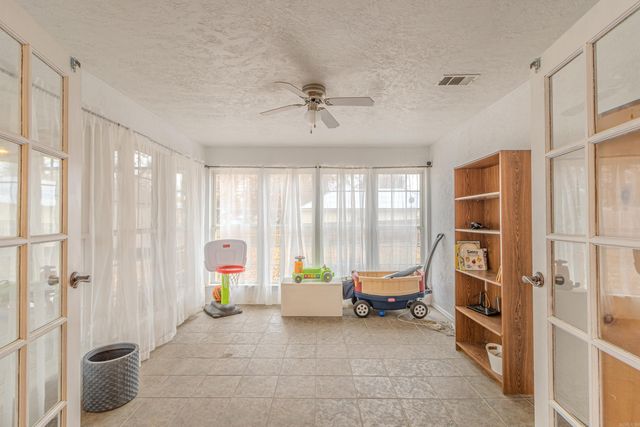 503 S 32nd, Paragould, AR 72450