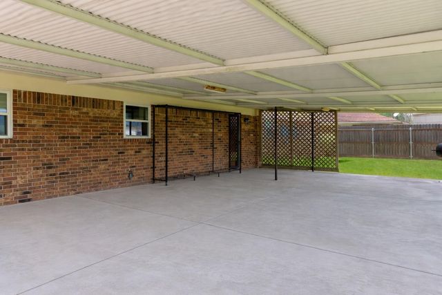 1119 Ladelle, Wharton, TX 77488