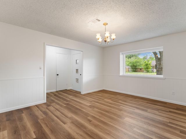 1119 Ladelle, Wharton, TX 77488