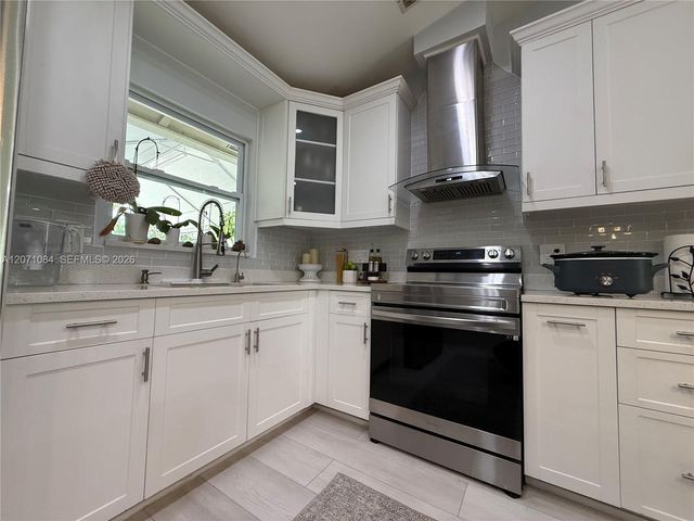 13220 51st Place N, West Palm Beach, FL 33411