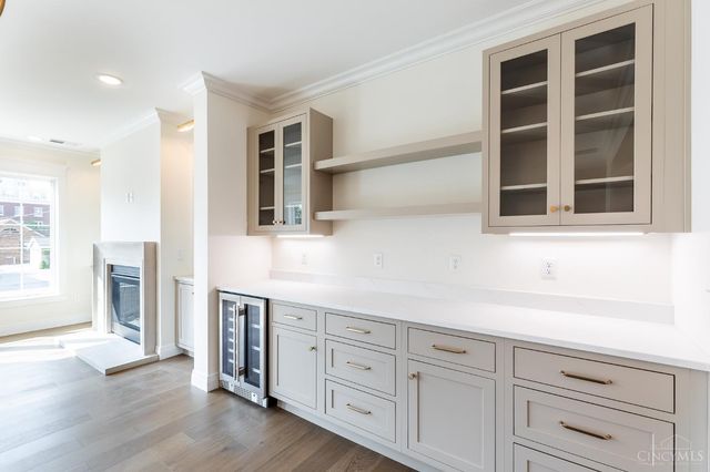 3504 Shaw Avenue, Cincinnati, OH 45208