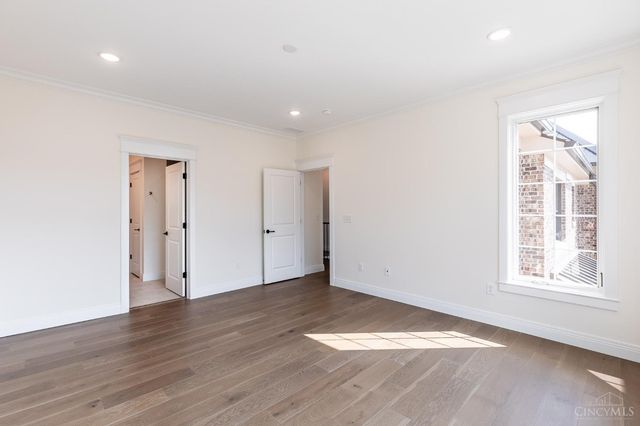 3504 Shaw Avenue, Cincinnati, OH 45208