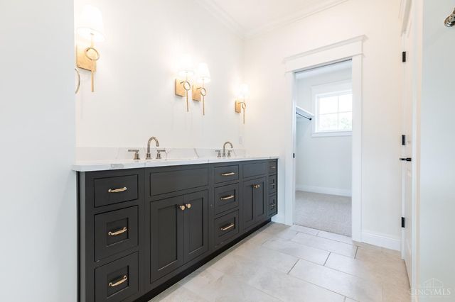 3504 Shaw Avenue, Cincinnati, OH 45208