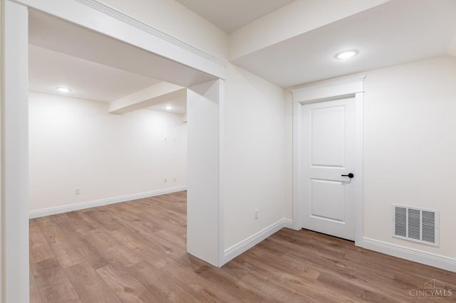 3504 Shaw Avenue, Cincinnati, OH 45208