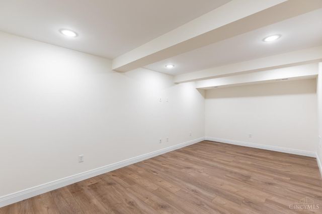 3504 Shaw Avenue, Cincinnati, OH 45208