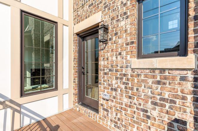 3504 Shaw Avenue, Cincinnati, OH 45208