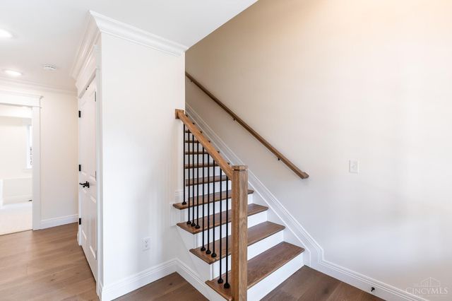 3504 Shaw Avenue, Cincinnati, OH 45208