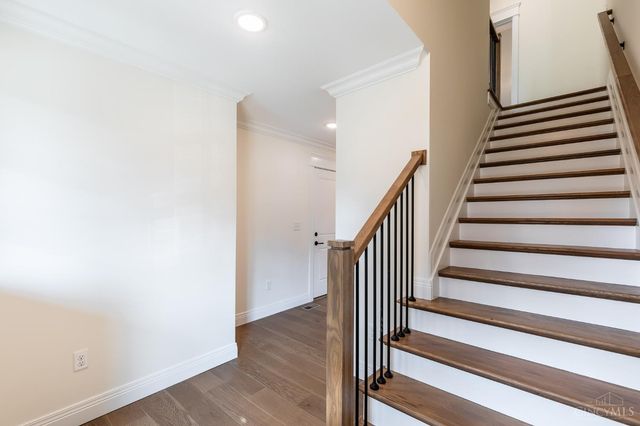 3504 Shaw Avenue, Cincinnati, OH 45208