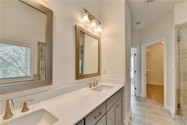 1701 Kenstone Walk, Dunwoody, GA 30338