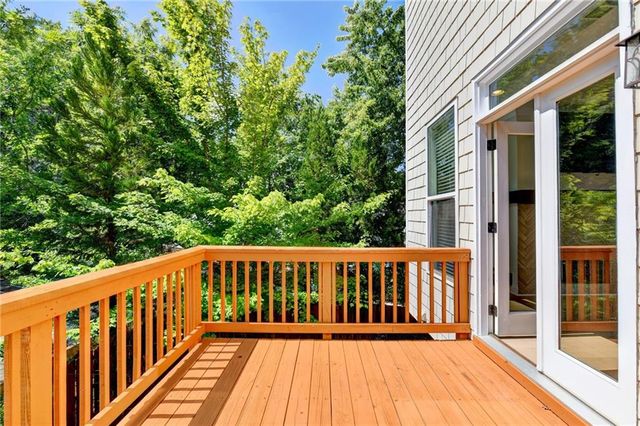 1701 Kenstone Walk, Dunwoody, GA 30338