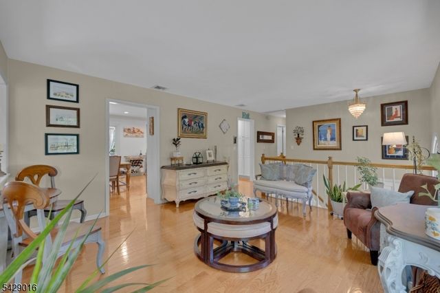 942 Liberty St, Belvidere Twp., NJ 07823