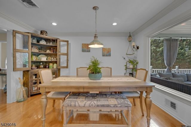 942 Liberty St, Belvidere Twp., NJ 07823