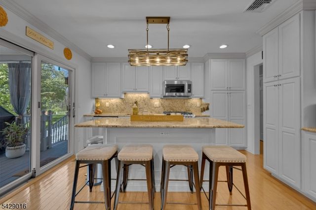 942 Liberty St, Belvidere Twp., NJ 07823