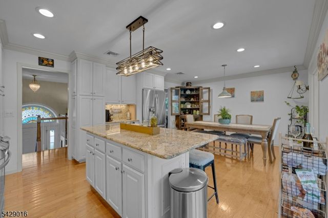 942 Liberty St, Belvidere Twp., NJ 07823