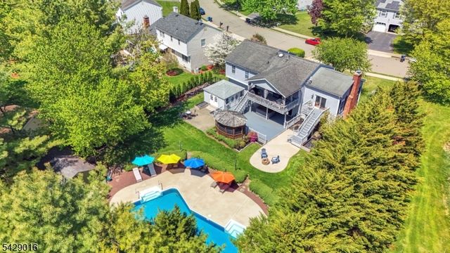 942 Liberty St, Belvidere Twp., NJ 07823