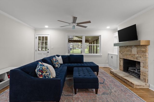 1615 Eagle Drive, Hixson, TN 37343