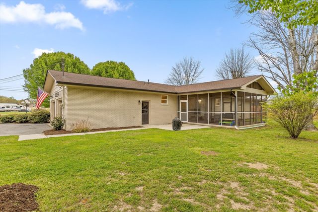 1615 Eagle Drive, Hixson, TN 37343