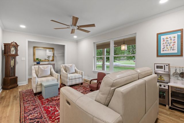 1615 Eagle Drive, Hixson, TN 37343