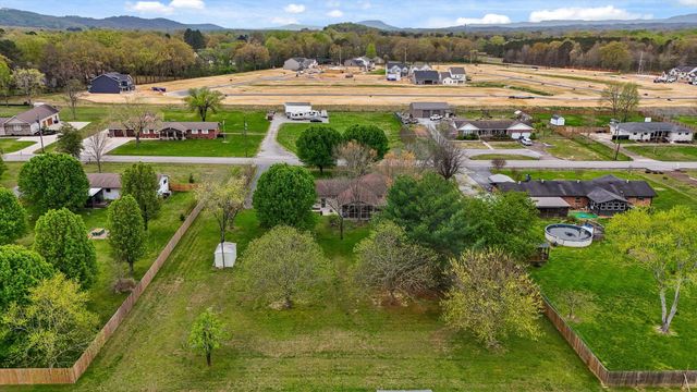 1615 Eagle Drive, Hixson, TN 37343