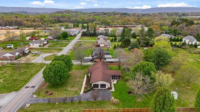 1615 Eagle Drive, Hixson, TN 37343