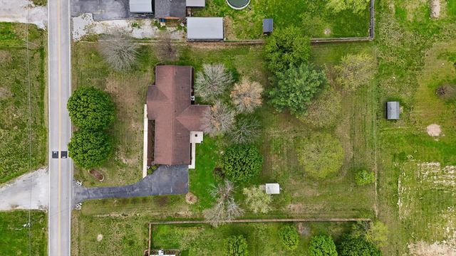 1615 Eagle Drive, Hixson, TN 37343