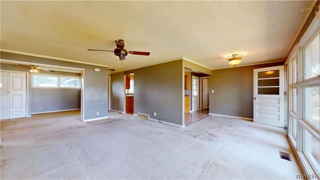 2045 Parker Boulevard, Tonawanda, NY 14150