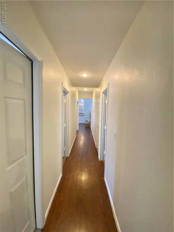 2456 Silver Sunrise Lane, Henderson, NV 89052 — photo 5