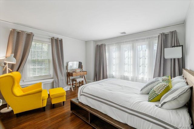 9 Lockwood Road, Scarsdale, NY 10583