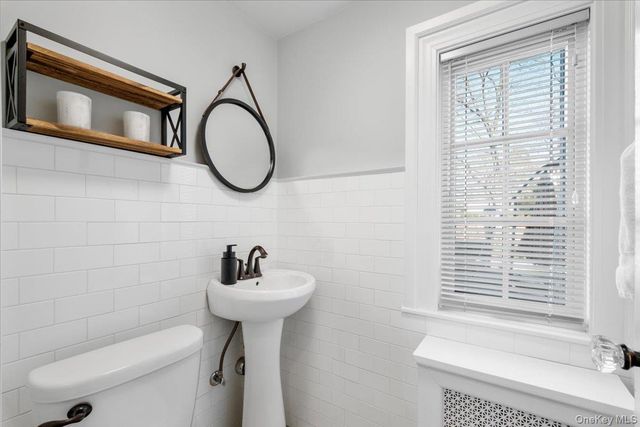 9 Lockwood Road, Scarsdale, NY 10583