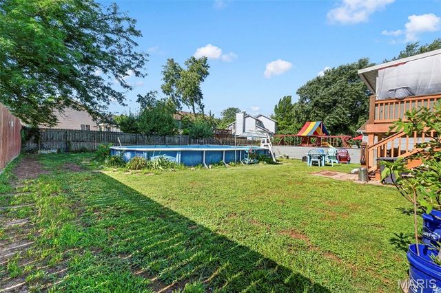 17 Kingspointe Court, St Peters, MO 63376