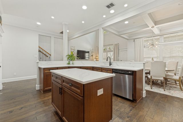 1600 Abrams Road 27, Dallas, TX 75214