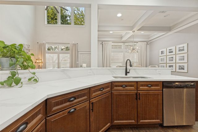 1600 Abrams Road 27, Dallas, TX 75214