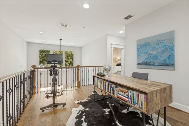 1600 Abrams Road 27, Dallas, TX 75214
