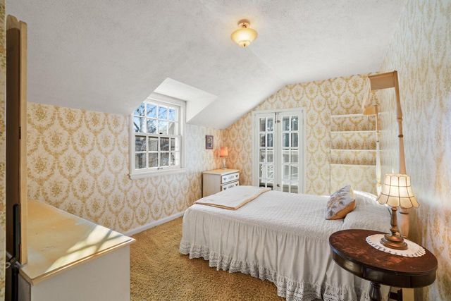 3352 N Elmwood DRIVE, Elmwood Park, WI 53405