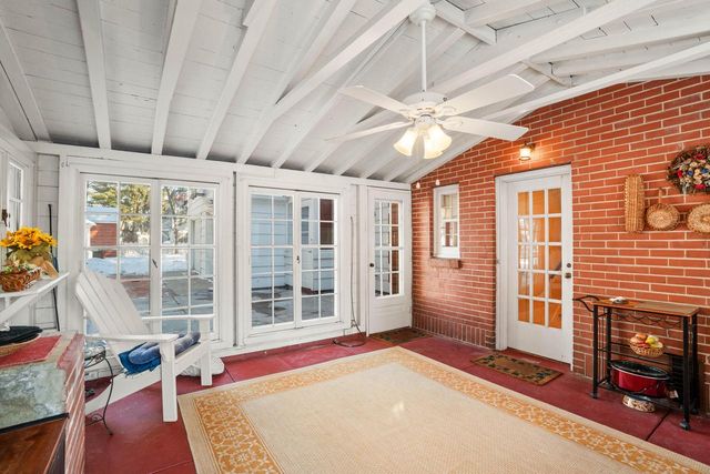 3352 N Elmwood DRIVE, Elmwood Park, WI 53405