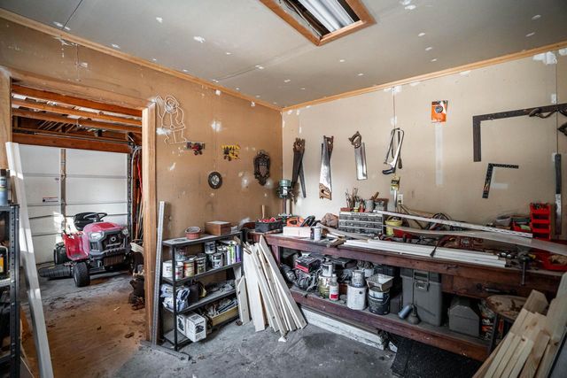 3352 N Elmwood DRIVE, Elmwood Park, WI 53405