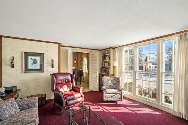 3352 N Elmwood DRIVE, Elmwood Park, WI 53405