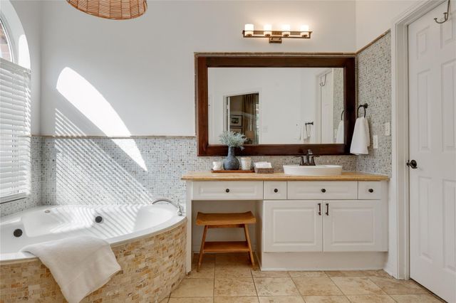 14717 Olive Hill DR, Austin, TX 78717